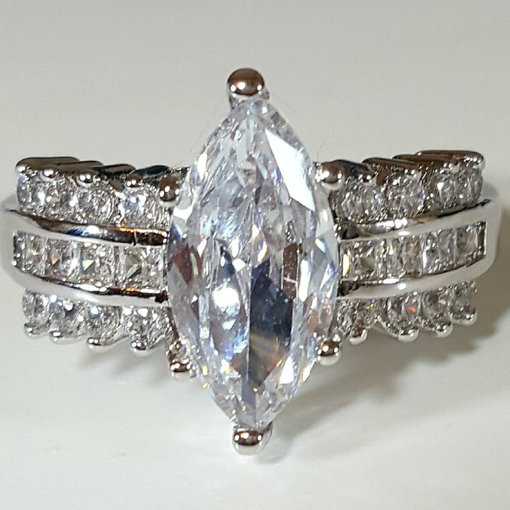 Size 9 Sterling Silver white sapphire marquisering